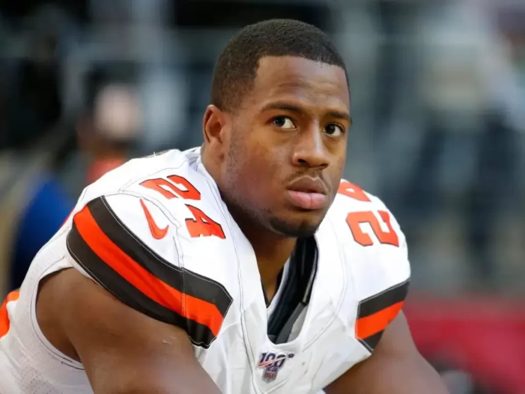Browns Restructure Nick Chubb Contract Agree to Lower Base Salary for 2024 Season